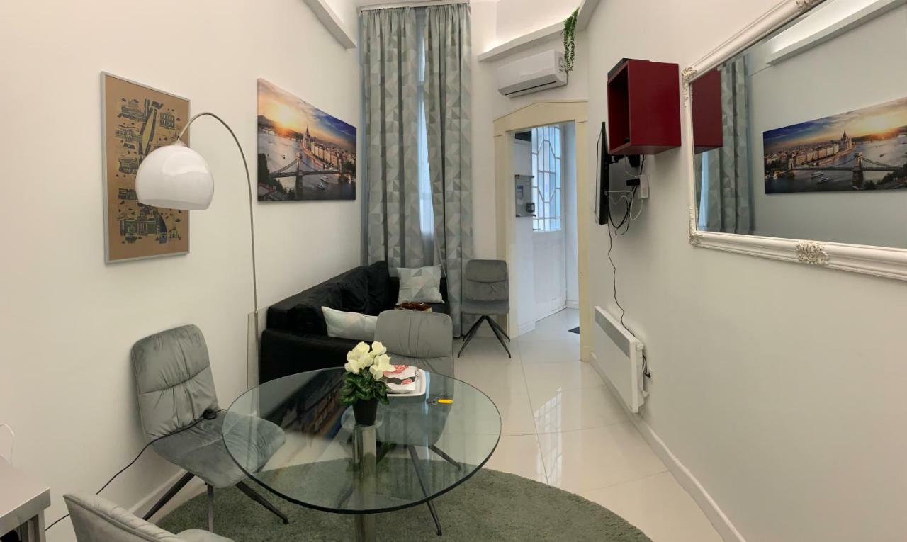 City Corso Apartman Budapeste Exterior foto